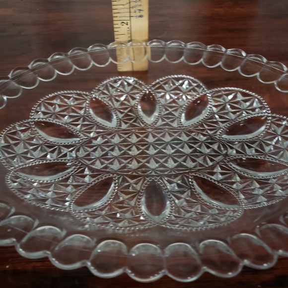 Vintage Early American Beaded Loop Glass Bread Platter - Picture 4 of 6